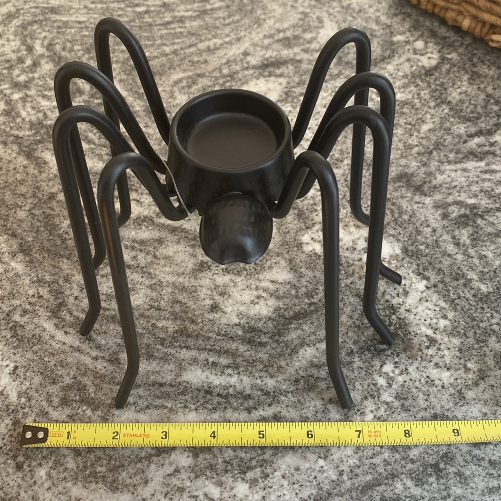 BLACK SPIDER TEA LIGHT HOLDER - Picture 6 of 6
